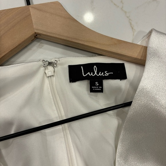 Lulus Forever Awaits White Satin Flutter Sleeve Jumpsuit Bridal Size S - Picture 5 of 7